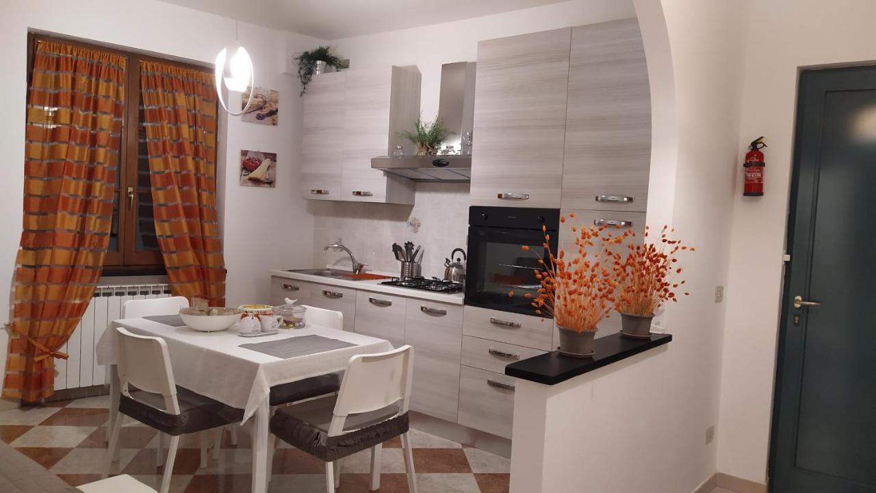 La Casa Dell'Arco Apartment Carasco Екстериор снимка