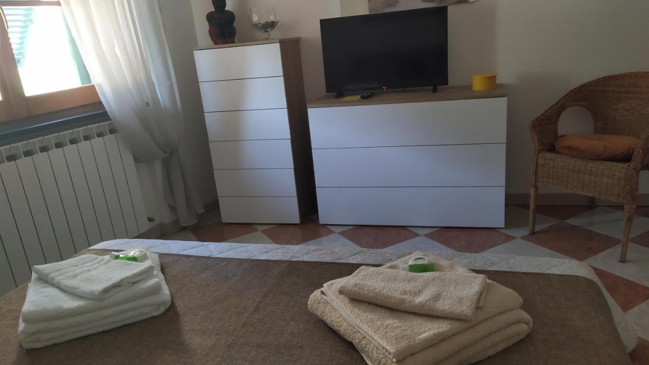 La Casa Dell'Arco Apartment Carasco Екстериор снимка